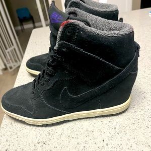 Nike pumped up kicks suede sz 7.5